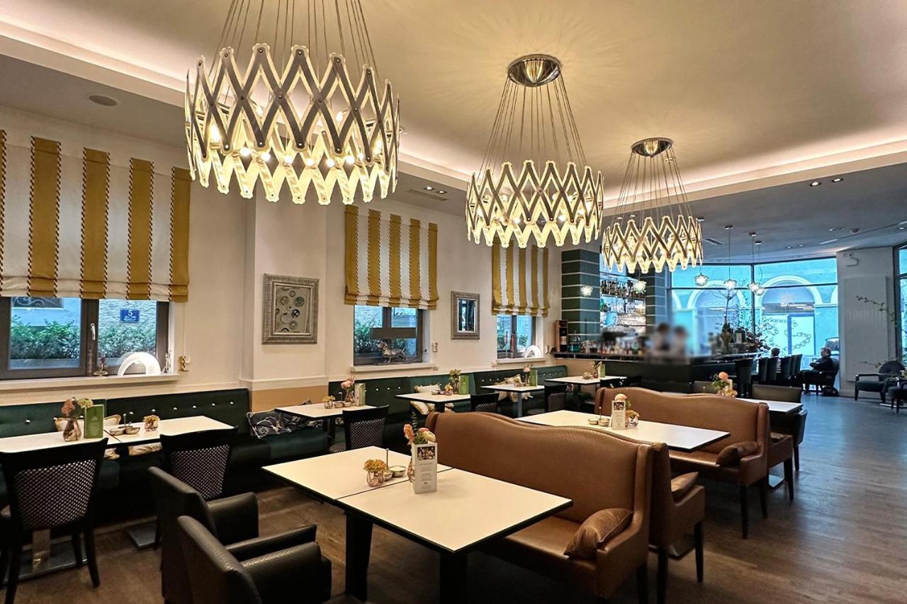 רגנסבורג Hotel Goliath Am Dom מראה חיצוני תמונה
